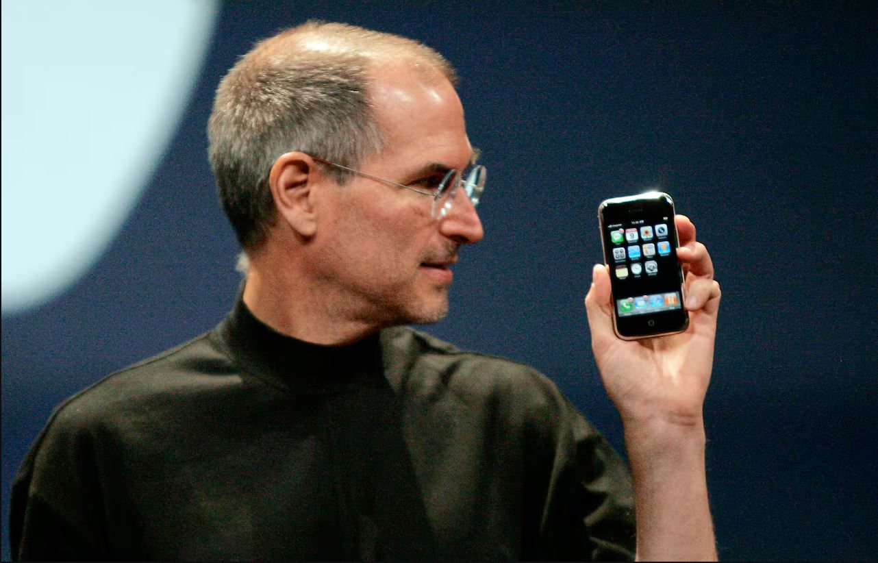 The Steve Jobs Leather Case